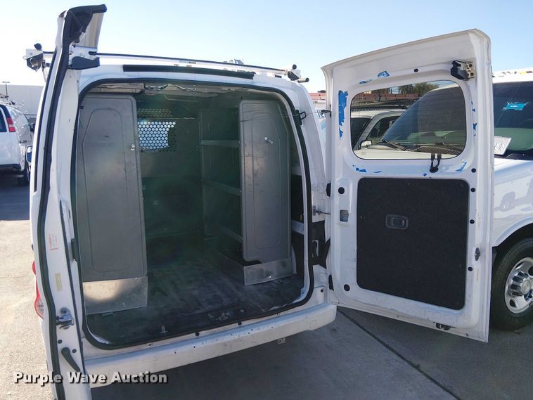 image for item EE5034 2015 Chevrolet City Express van