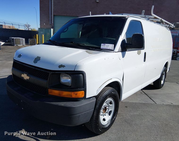 image for item EE5038 2012 Chevrolet Express van