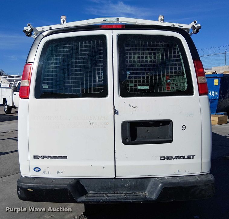 image for item EE5038 2012 Chevrolet Express van