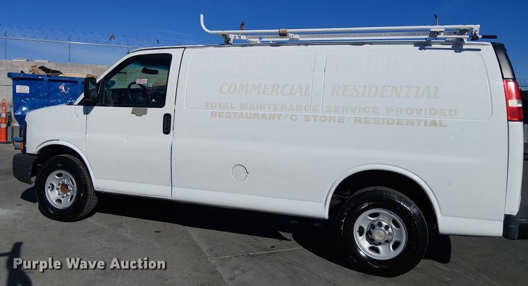 image for item EE5038 2012 Chevrolet Express van