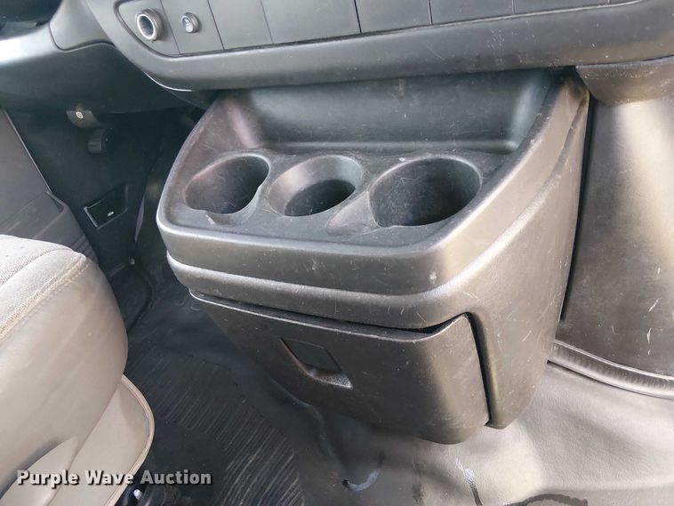 image for item EE5038 2012 Chevrolet Express van