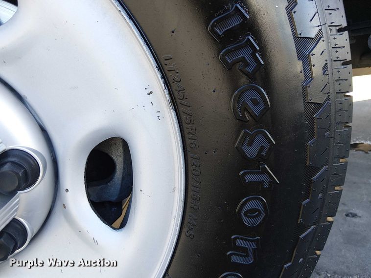 image for item EE5038 2012 Chevrolet Express van