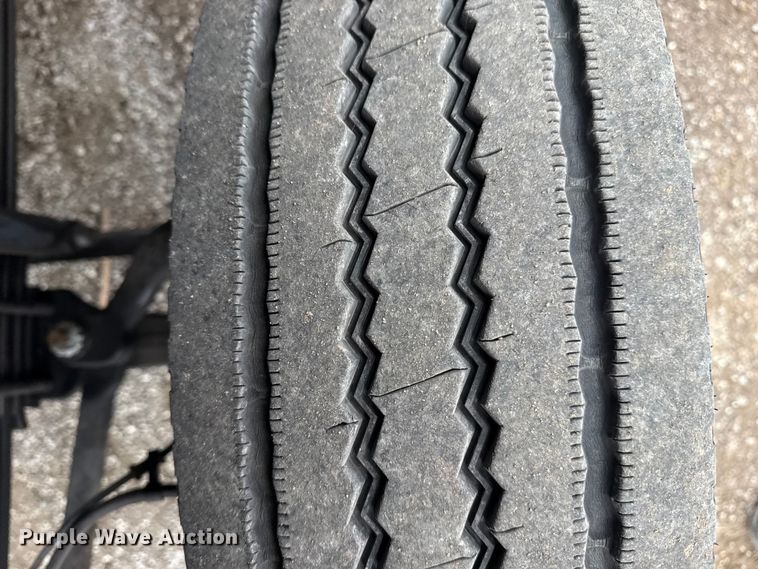 image for item EG1780 2016 Ford F650 Super Duty  truck cab and chassis