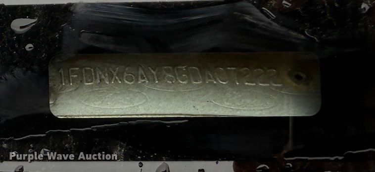 image for item EG1780 2016 Ford F650 Super Duty  truck cab and chassis