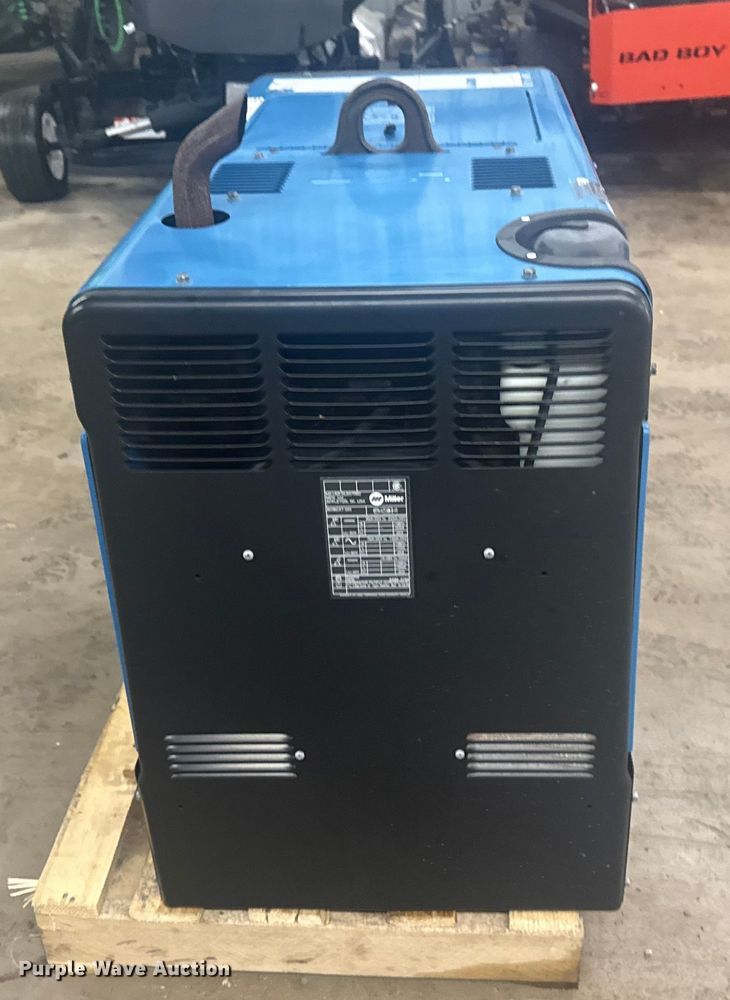image for item EG1787 Miller Bobcat 225 welder/generator