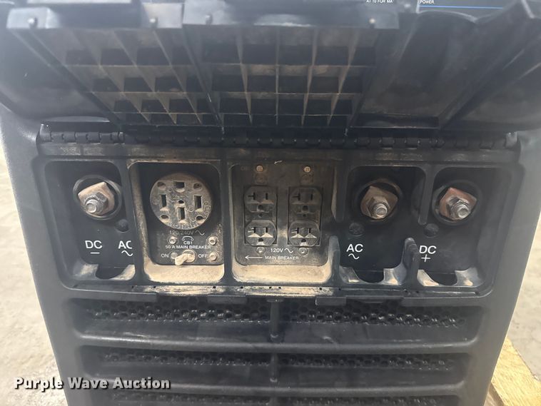 image for item EG1787 Miller Bobcat 225 welder/generator