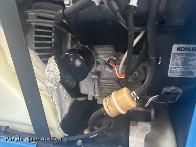 image for item EG1787 Miller Bobcat 225 welder/generator