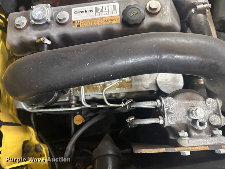 image for item EG1788 1999 Hyster H50XM forklift