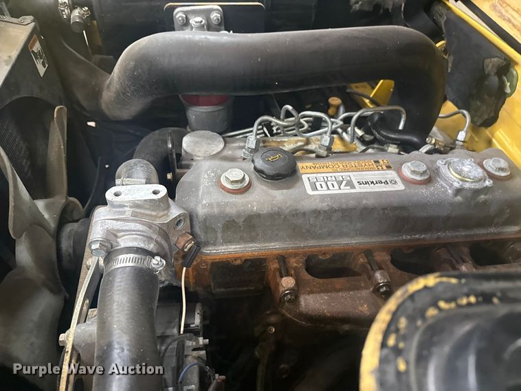 image for item EG1788 1999 Hyster H50XM forklift