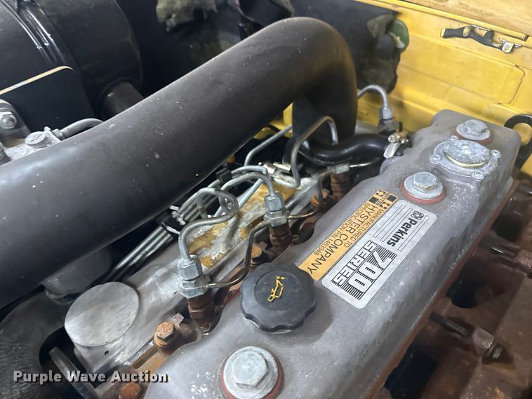 image for item EG1788 1999 Hyster H50XM forklift