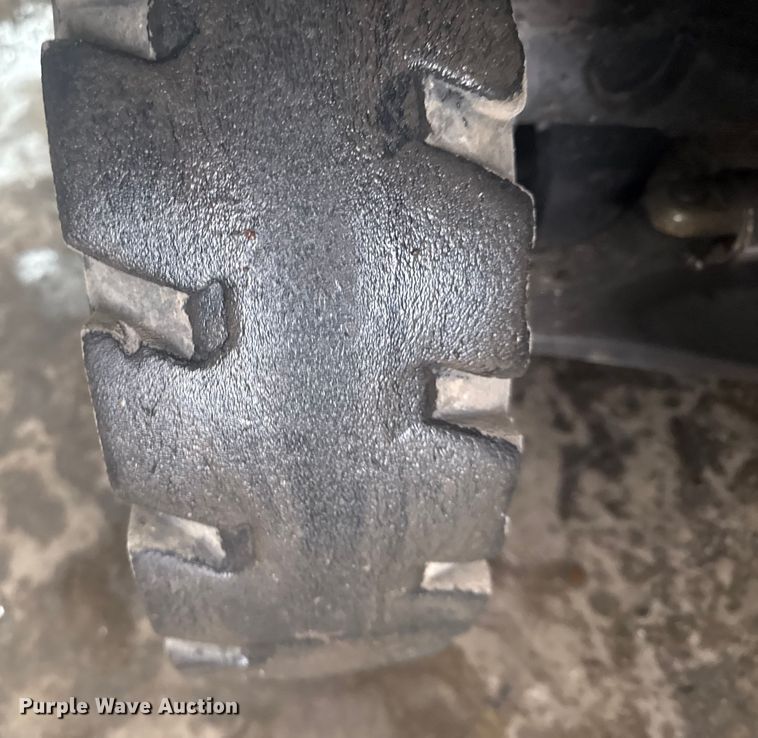 image for item EG1788 1999 Hyster H50XM forklift