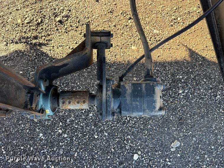 image for item EG1791 2014 Peterbilt 337 box truck