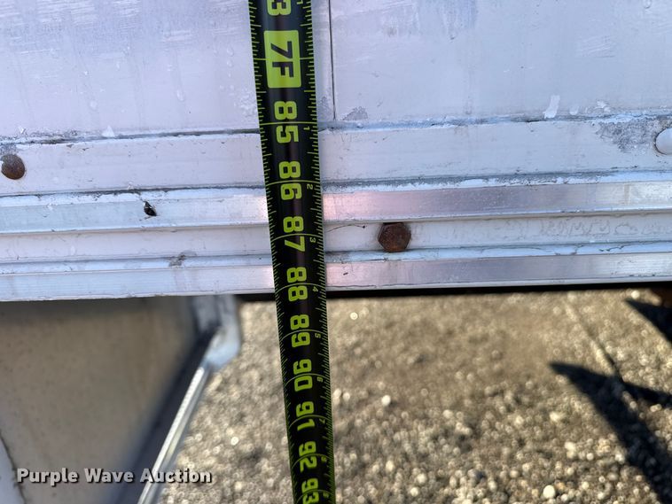 image for item EG1791 2014 Peterbilt 337 box truck