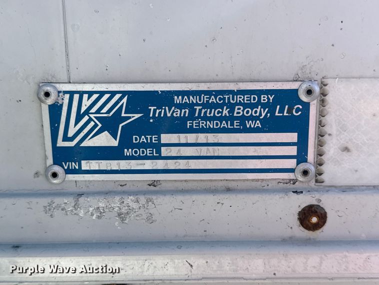 image for item EG1791 2014 Peterbilt 337 box truck