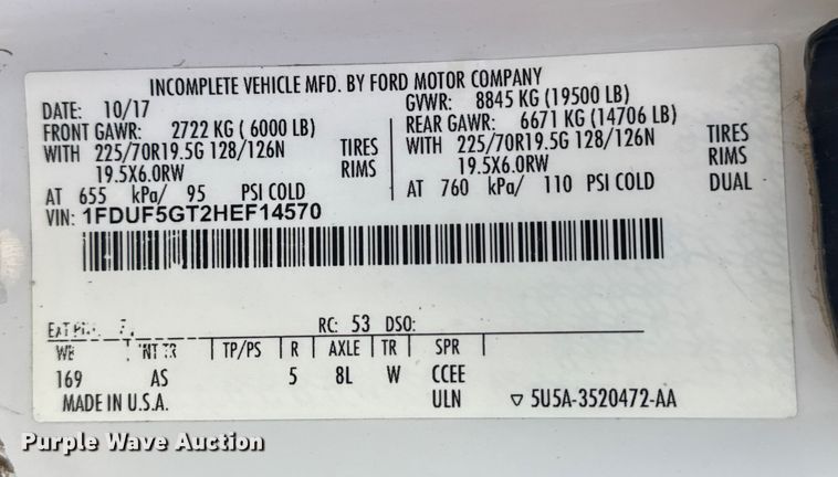 image for item EG1799 2017 Ford F550 Super Duty XL pickup truck cab and chassis