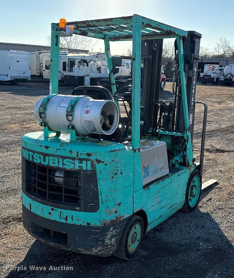 MONTACARGAS MITSUBISHI FGC25