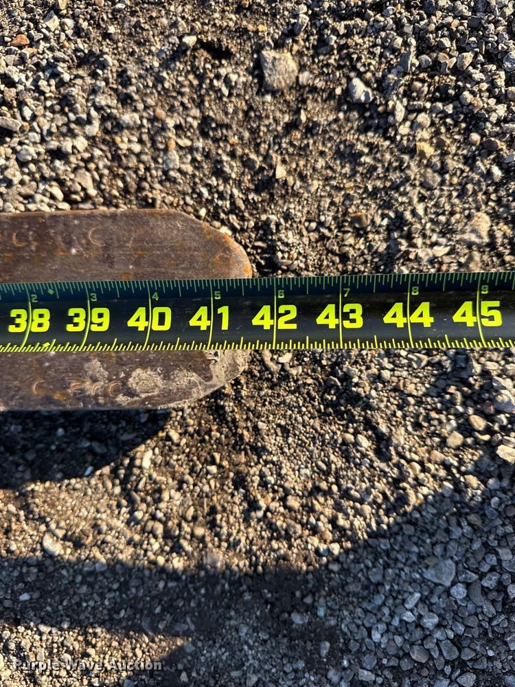 image for item EG1803 Mitsubishi FGC25 forklift