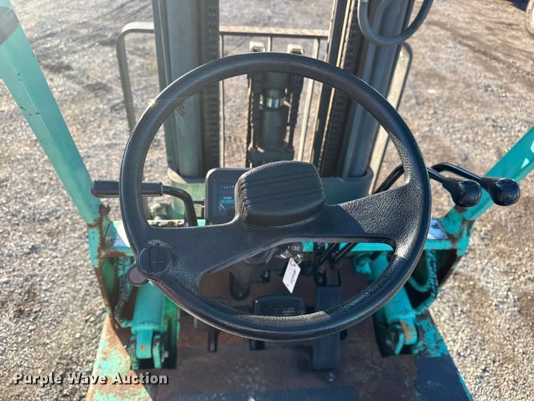 image for item EG1803 Mitsubishi FGC25 forklift