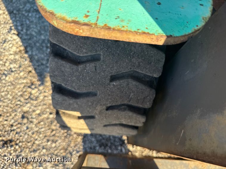 image for item EG1803 Mitsubishi FGC25 forklift