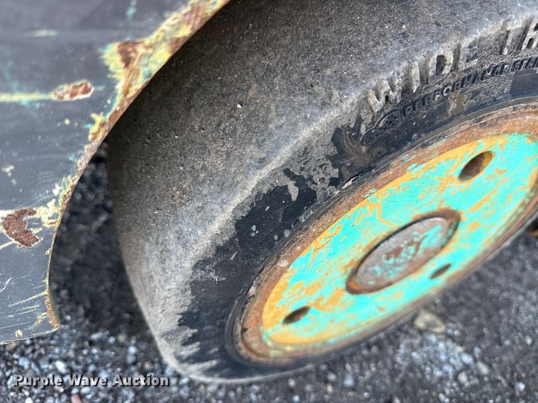 image for item EG1803 Mitsubishi FGC25 forklift