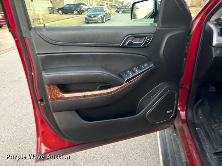 image for item EG8303 2015 Chevrolet Tahoe LTZ SUV