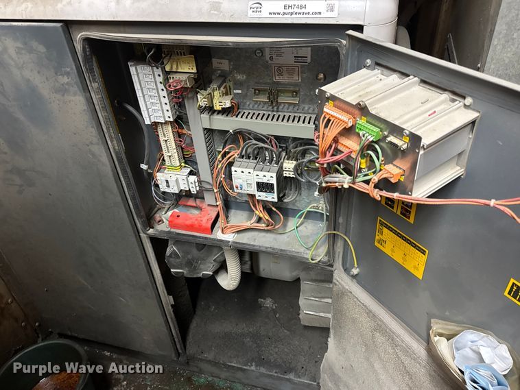 image for item EH7484 2001 Atlas-Copco GA18 air compressor