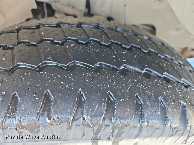 image for item EI8932 2016 Chevrolet Express 2500 van