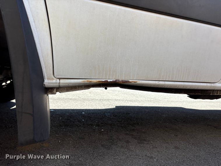 image for item EM6118 2014 Freightliner Sprinter shuttle bus