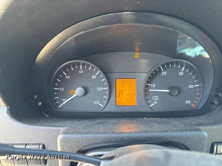 image for item EM6118 2014 Freightliner Sprinter shuttle bus