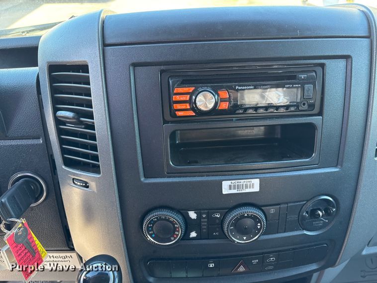 image for item EM6118 2014 Freightliner Sprinter shuttle bus