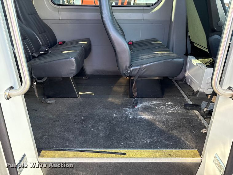 image for item EM6118 2014 Freightliner Sprinter shuttle bus