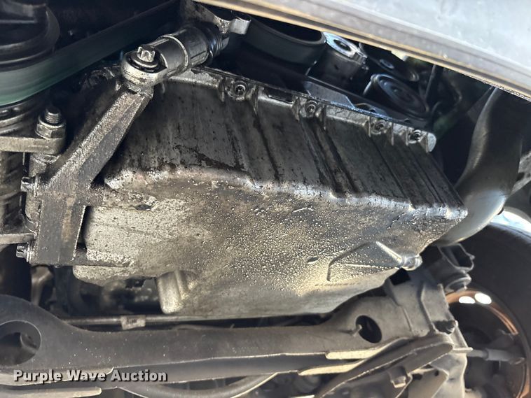 image for item EM6118 2014 Freightliner Sprinter shuttle bus