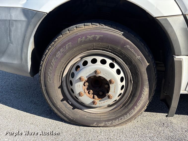 image for item EM6118 2014 Freightliner Sprinter shuttle bus