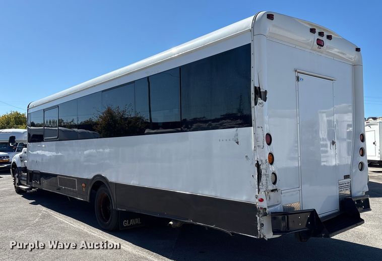 image for item EM6120 2015 Ford F650 shuttle bus