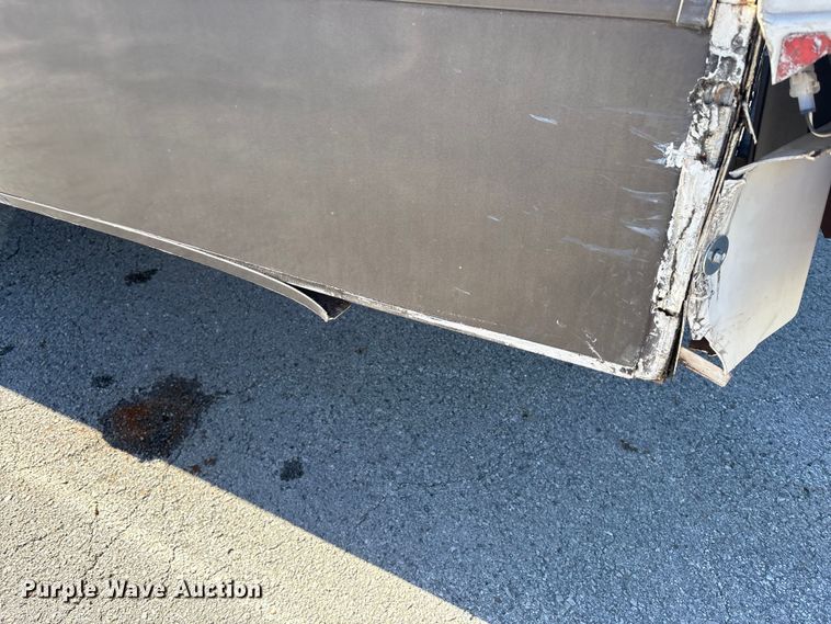 image for item EM6120 2015 Ford F650 shuttle bus