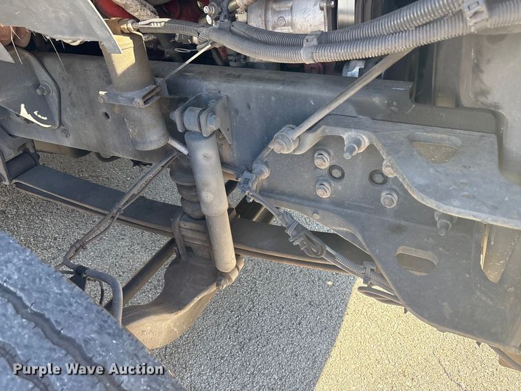 image for item EM6120 2015 Ford F650 shuttle bus