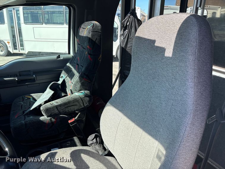 image for item EM6120 2015 Ford F650 shuttle bus