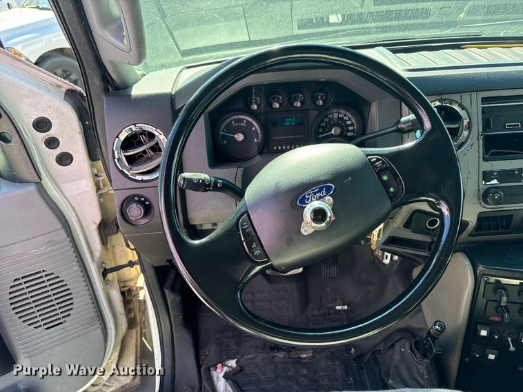 image for item EM6120 2015 Ford F650 shuttle bus