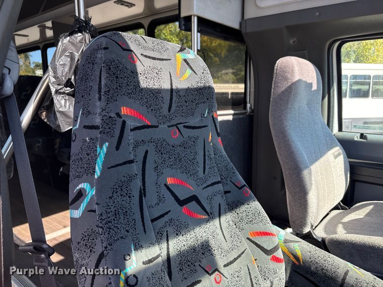 image for item EM6120 2015 Ford F650 shuttle bus