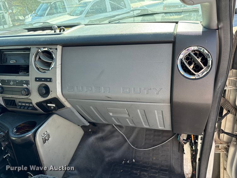 image for item EM6120 2015 Ford F650 shuttle bus