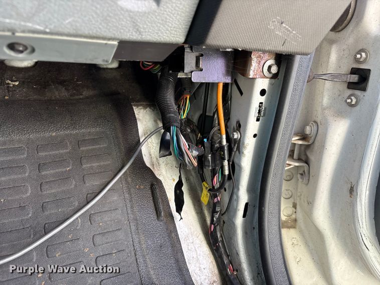 image for item EM6120 2015 Ford F650 shuttle bus