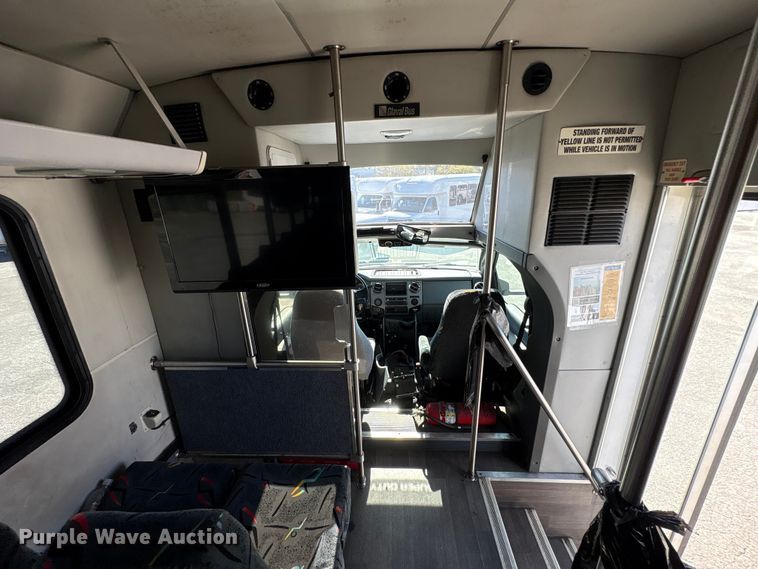 image for item EM6120 2015 Ford F650 shuttle bus