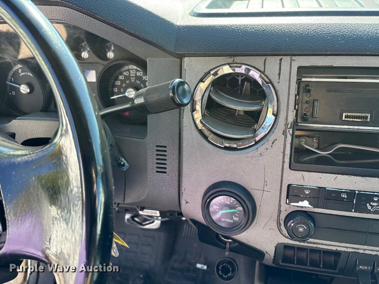 image for item EM6120 2015 Ford F650 shuttle bus