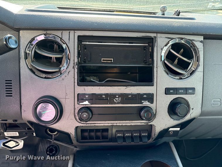 image for item EM6120 2015 Ford F650 shuttle bus