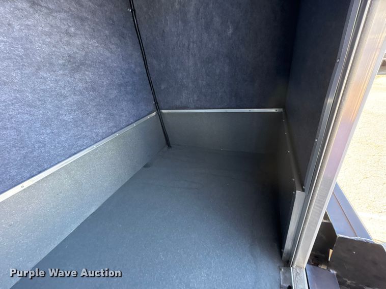 image for item EM6120 2015 Ford F650 shuttle bus