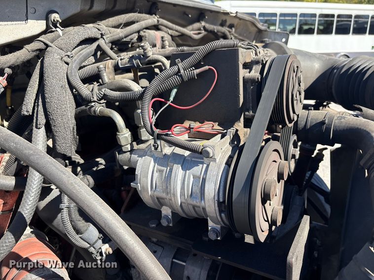 image for item EM6120 2015 Ford F650 shuttle bus