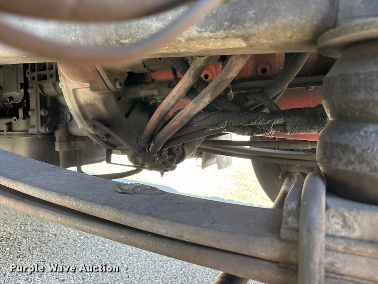 image for item EM6120 2015 Ford F650 shuttle bus