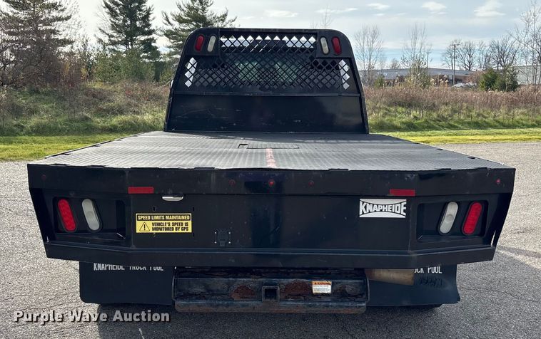 image for item EM6196 2015 RAM 5500 Crew Cab flatbed truck