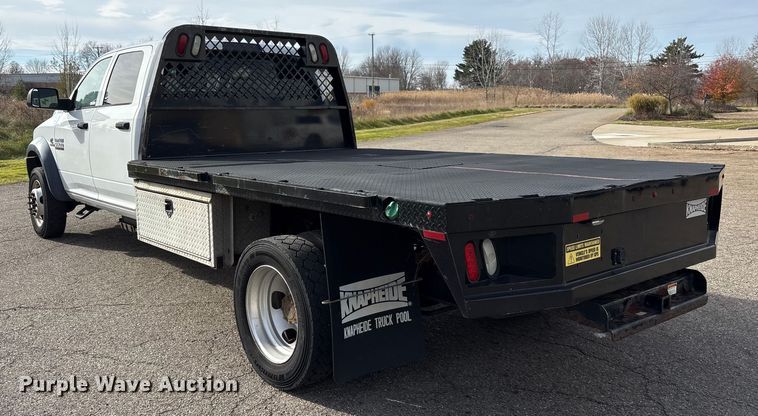 image for item EM6196 2015 RAM 5500 Crew Cab flatbed truck