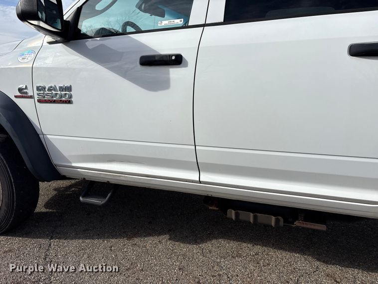 image for item EM6196 2015 RAM 5500 Crew Cab flatbed truck